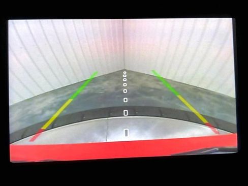 Used 2021 Jeep Renegade Latitude w/ Sun & Sound Group image 21