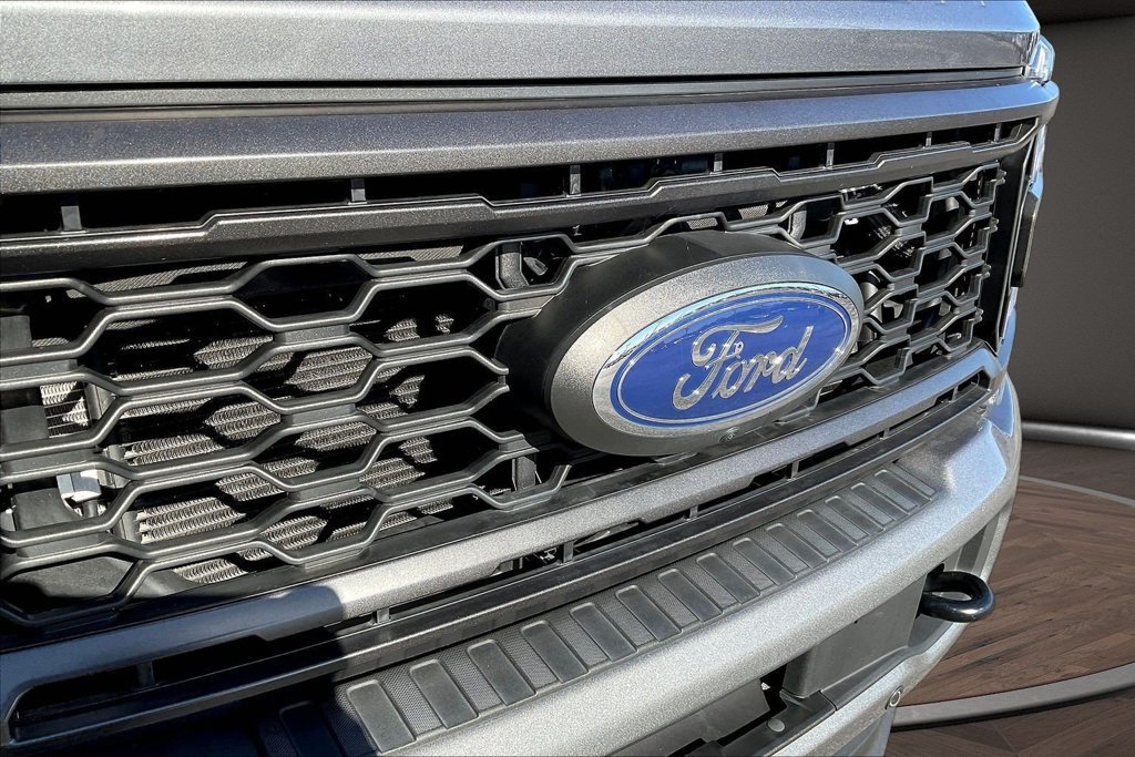 Used 2024 Ford F250 Lariat w/ Lariat Ultimate Package AWD/4WD image 37