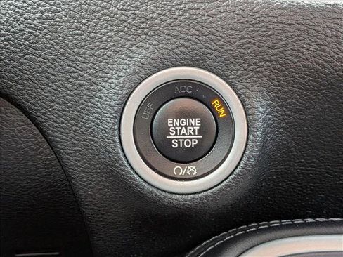 Used 2022 Dodge Challenger GT image 14