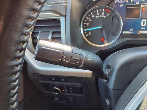 Certified 2024 Ford Expedition Max XLT image 20