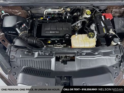 Used 2016 Chevrolet Trax LT w/ LT Convenience Package FWD image 27