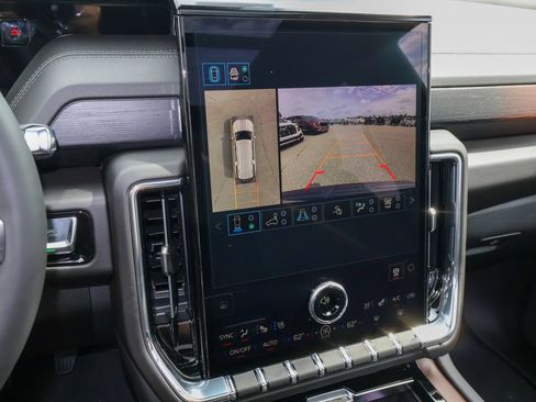 New 2026 GMC Yukon XL Denali w/ Denali Reserve Package AWD/4WD image 21
