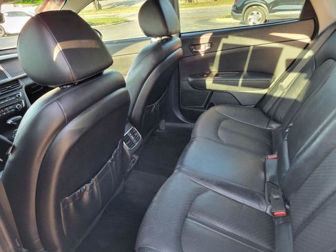 Used 2018 Kia Optima EX w/ Premium Package FWD image 6