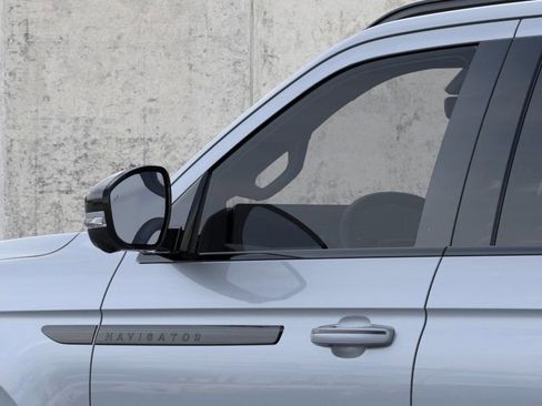 New 2026 Lincoln Navigator Reserve image 21