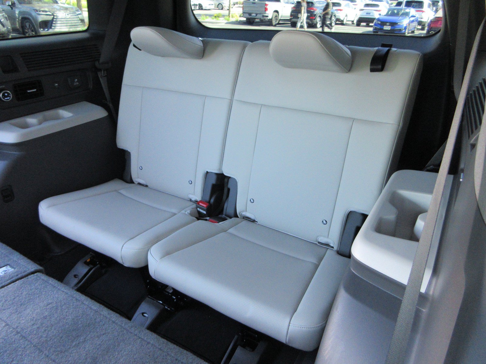 Used 2024 Hyundai Santa Fe Limited AWD/4WD image 20