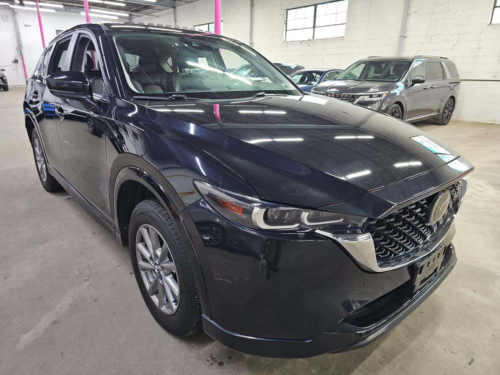 Used 2024 MAZDA CX-5 AWD 2.5 S w/ Preferred Package image 4