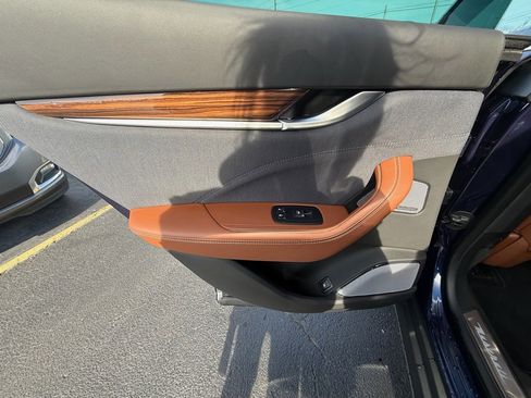 Used 2019 Maserati Levante GranLusso image 20