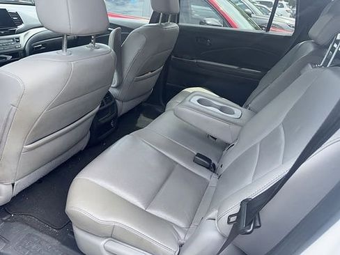Certified 2023 Honda Passport EX-L image 11