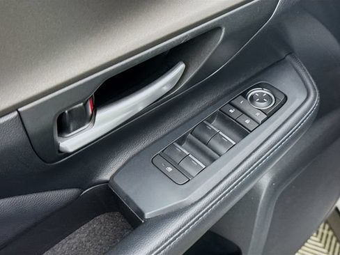 Used 2024 Toyota Grand Highlander AWD image 18