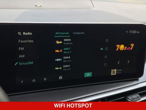 Used 2025 Kia Sorento S FWD image 26
