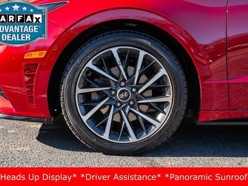 Used 2023 Hyundai Sonata Limited w/ Preferred Accessory Package image 11