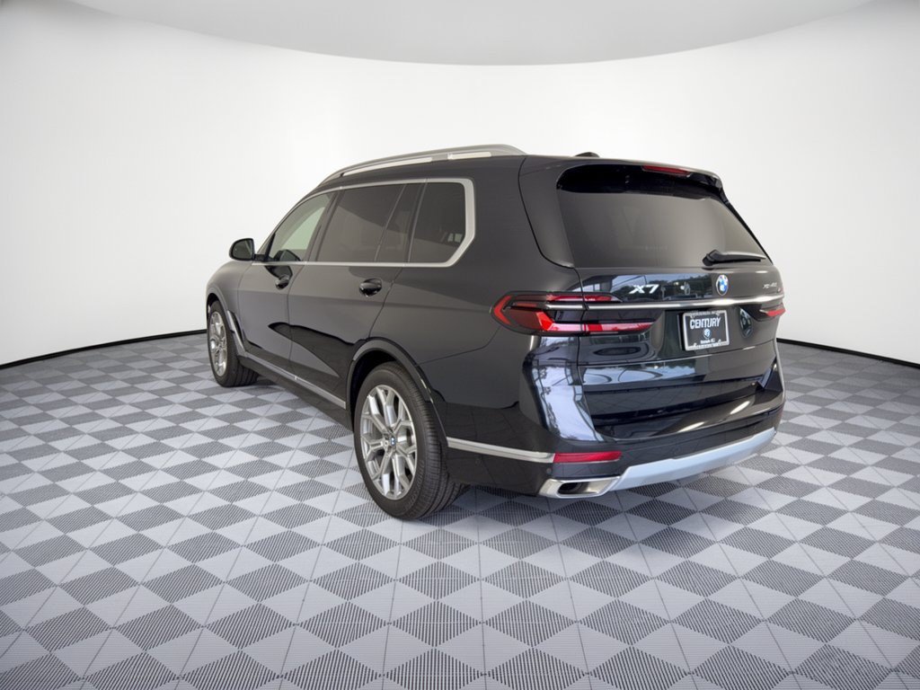 Used 2026 BMW X7 xDrive40i w/ Executive Package AWD/4WD image 3
