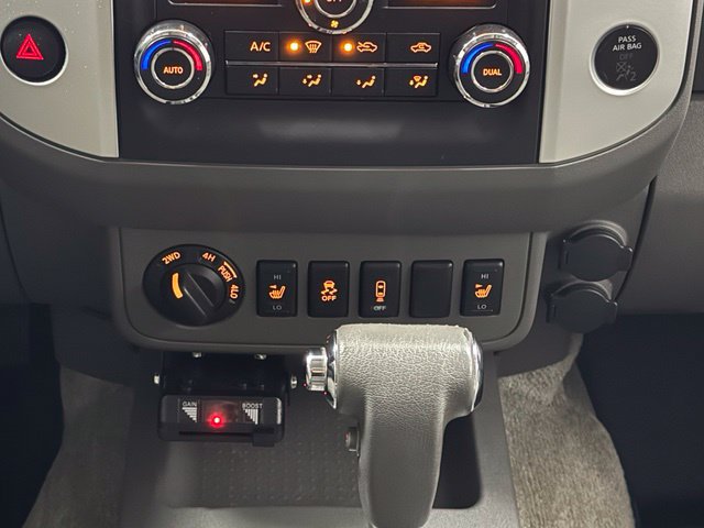 Used 2016 Nissan Frontier SV w/ SV Value Truck Package AWD/4WD image 16