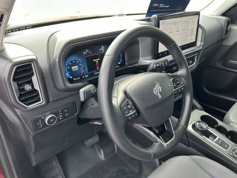Used 2025 Ford Bronco Sport Badlands AWD/4WD image 18