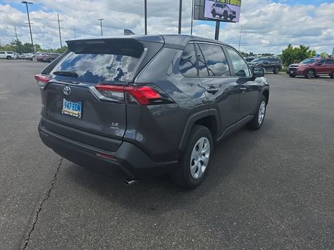 Used 2023 Toyota RAV4 LE AWD/4WD image 10