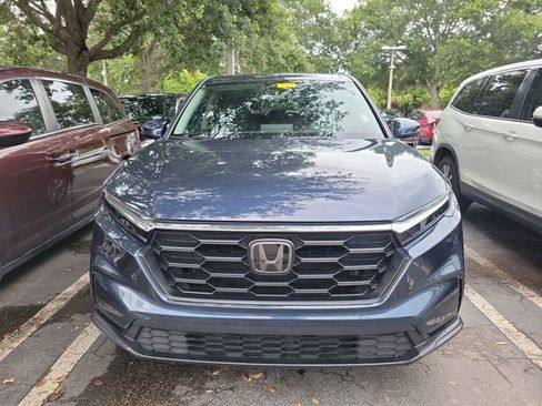 Certified 2025 Honda CR-V LX image 2