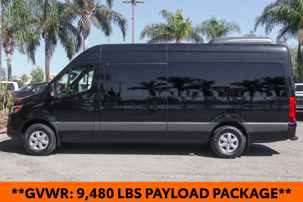 Used 2023 Mercedes-Benz Sprinter 2500 image 5