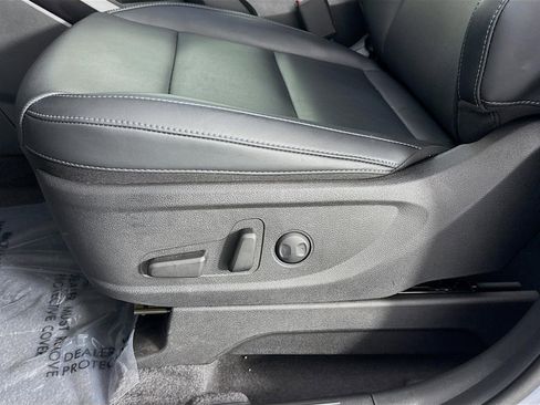 Certified 2025 Kia Telluride S image 22