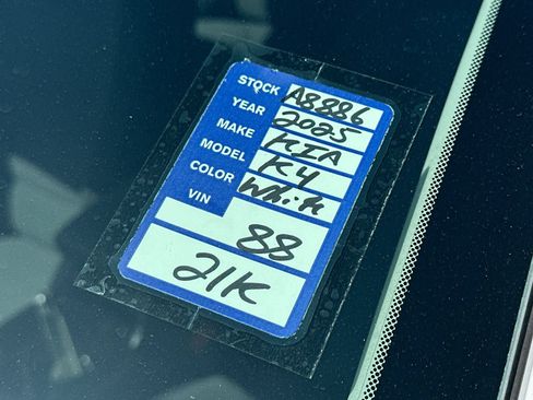 Used 2025 Kia K4 FWD image 26