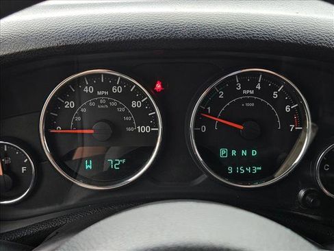 Used 2015 Jeep Wrangler Sport AWD/4WD image 11
