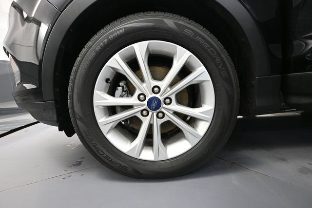 Used 2019 Ford Escape SE FWD image 12