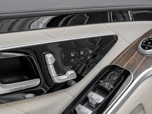 Used 2022 Mercedes-Benz S 580 4MATIC Sedan image 39