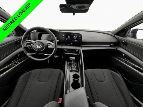 New 2025 Hyundai Elantra Sport image 14