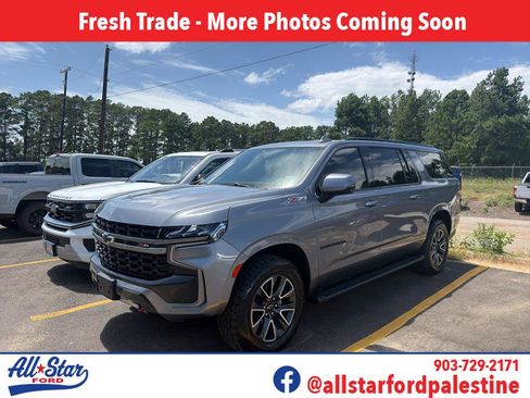 Used 2022 Chevrolet Suburban Z71 w/ Luxury Package AWD/4WD image 1