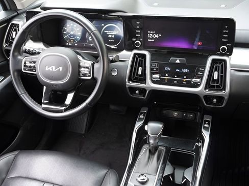 Used 2023 Kia Sorento SX FWD image 28