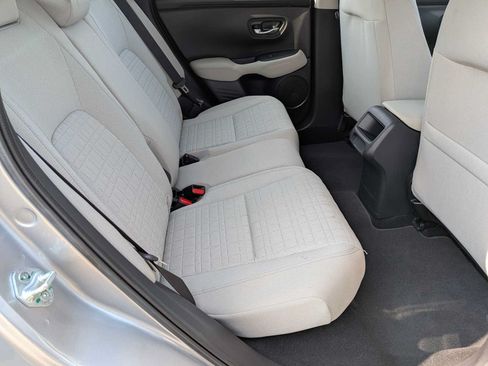 Certified 2024 Honda HR-V LX image 18