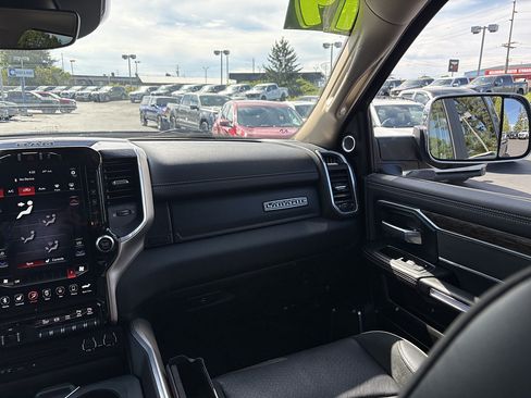 Used 2019 RAM 3500 Laramie AWD/4WD image 20