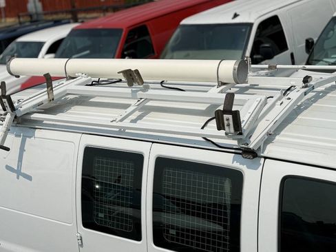 Used 2013 Chevrolet Express 2500 RWD image 6