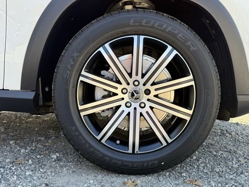 New 2026 Mercedes-Benz GLE 350 4MATIC image 12