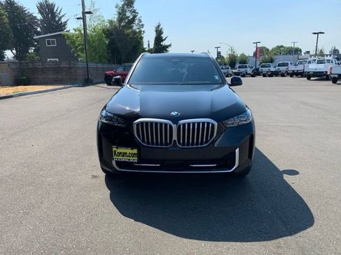 Used 2024 BMW X5 xDrive40i w/ Premium Package AWD/4WD image 11