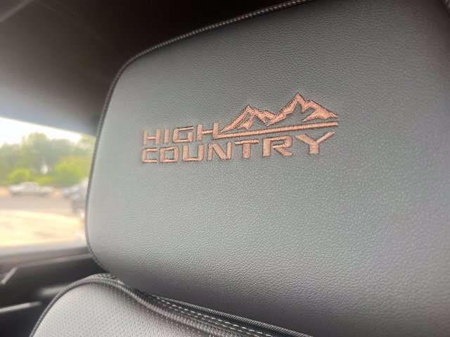 New 2026 Chevrolet Silverado 2500 High Country w/ Technology Package AWD/4WD image 20