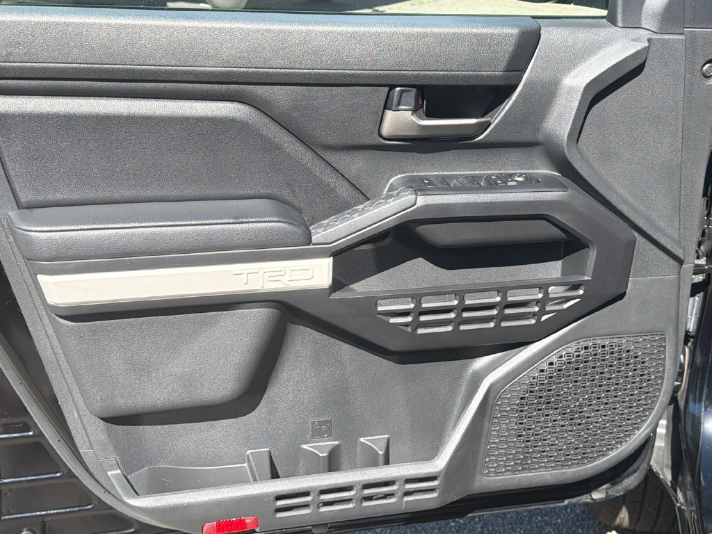 Used 2024 Toyota Tacoma TRD Sport RWD image 10
