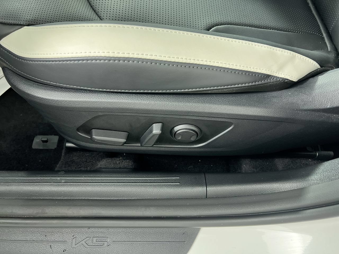 New 2026 Kia K5 GT-Line FWD image 15