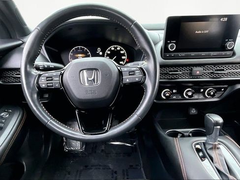 Used 2023 Honda HR-V Sport image 9