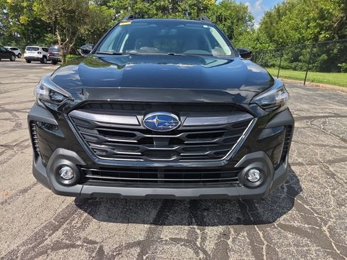 Used 2024 Subaru Outback Premium w/ Popular Package #1A AWD/4WD image 4