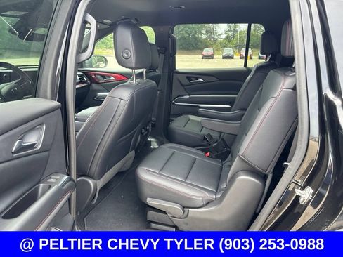 Used 2024 Chevrolet Traverse Z71 w/ Enhanced Driving Package AWD/4WD image 20