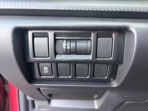 Used 2021 Subaru Impreza 2.0i AWD/4WD image 16