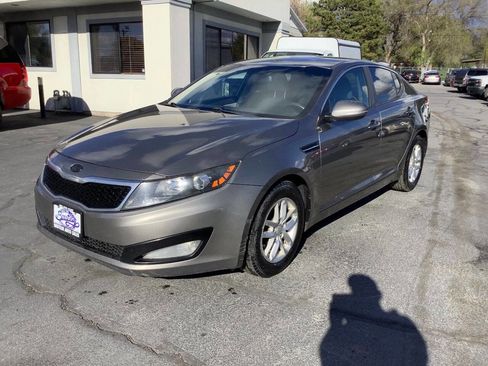 Used 2013 Kia Optima LX image 3