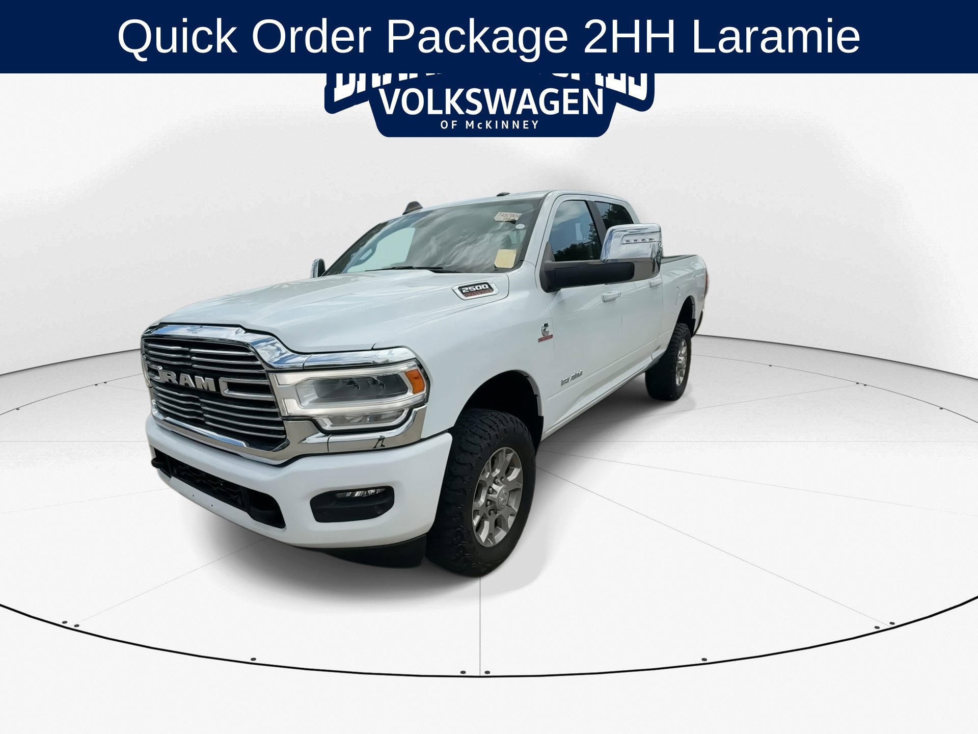 Used 2024 RAM 2500 Laramie AWD/4WD image 3