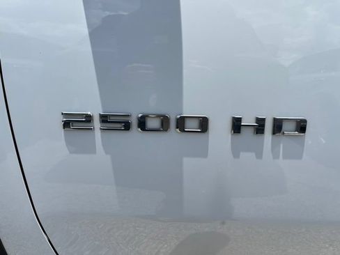 Used 2023 Chevrolet Silverado 2500 LT w/ Convenience Package AWD/4WD image 12