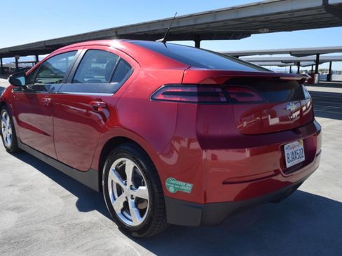 Used 2013 Chevrolet Volt Premium w/ Premium Trim Package image 10