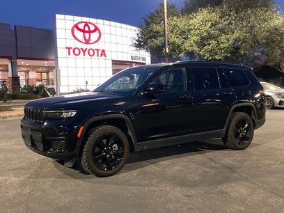 Used 2023 Jeep Grand Cherokee L Laredo