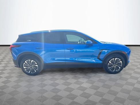 Used 2024 Chevrolet Blazer EV LT AWD/4WD image 5