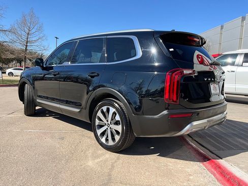Used 2022 Kia Telluride EX w/ EX Premium Package image 8