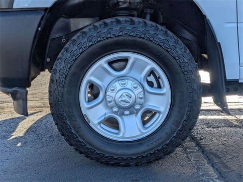 Used 2022 RAM 2500 Tradesman image 9