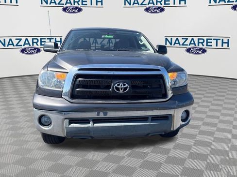 Used 2012 Toyota Tundra 4x4 Double Cab w/ Tow Pkg image 2